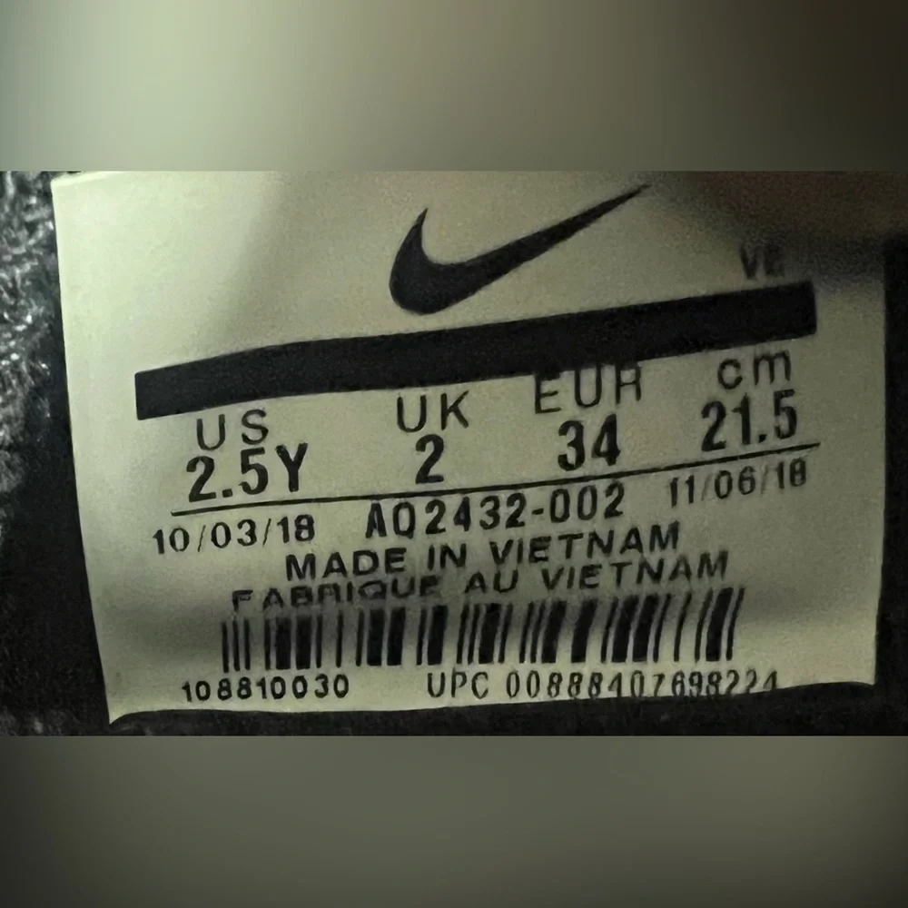 Nike‎ Kids Sneakers Black White Pink-Size:2.5Y